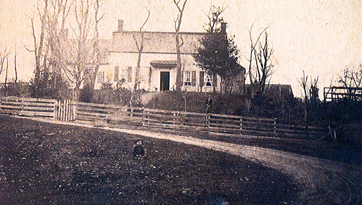 First known photo of The Marshall House by William Sipperly, 1867