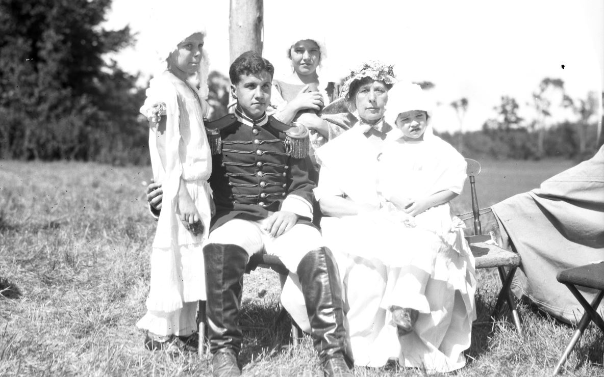 A 1932 picture showing the Baroness (Mabel Snyder) and Baron Riedesel (Amer Boivier), reenacted with their three little daughters (Mary Lanier, Margaret Mosher and Faye Mosher) at the Saratoga Battlefield (New York State Archives)